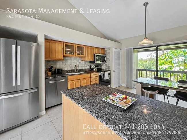 Photo - 354 Pine Run Dr