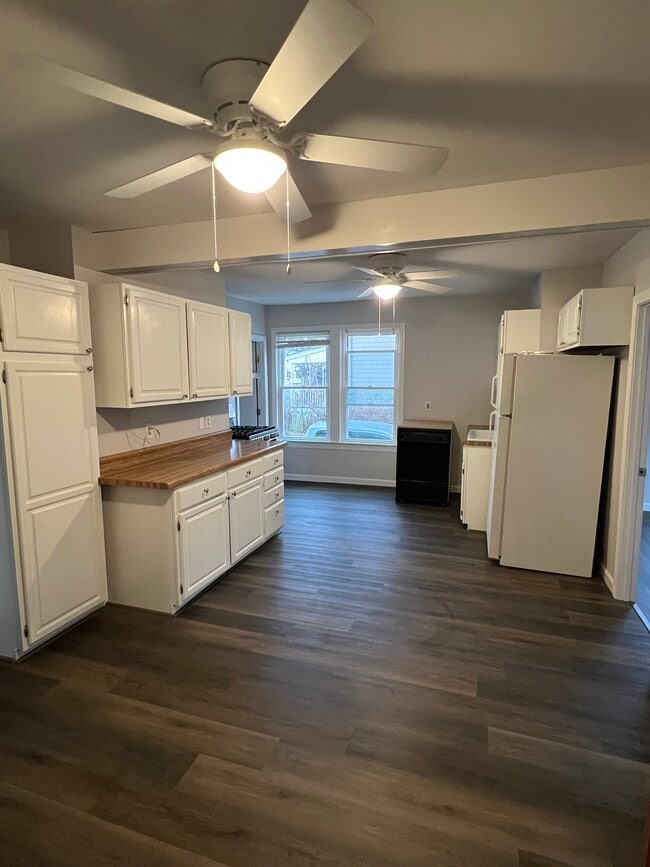 Photo - 45 Middle St Unit Floor 1