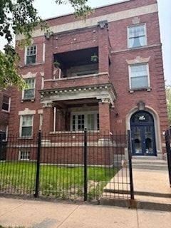 Photo - 4534 S Ellis Ave Casa