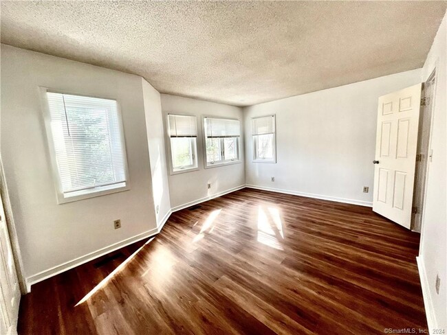 1410 Whitney Ave Condo Unit A2 - Condo for Rent in Hamden, CT | ForRent.com