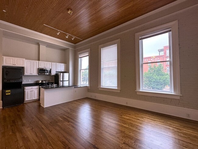 Photo - Lofts at Poplar Pointe