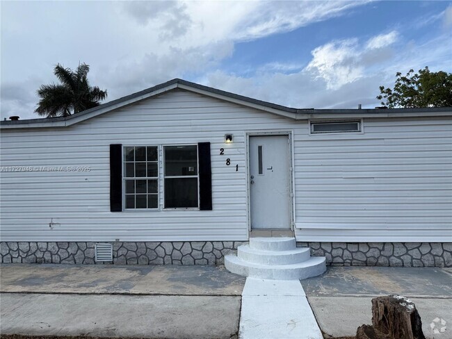 Building Photo - 19800 SW 180th Ave Rental