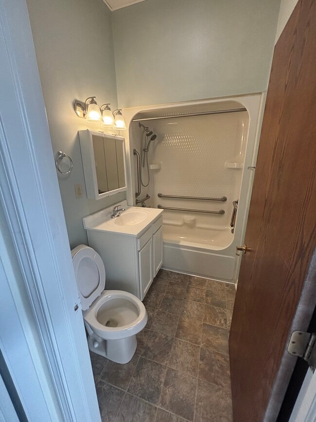 Photo - Academy Place Apartments