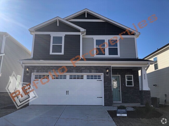 Building Photo - Beautiful 5 Bedroom 3 Bath 2-Car Garage Ho... Rental
