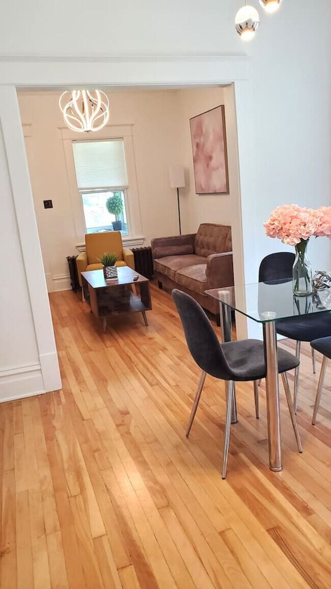 Photo - 1318 Englewood Ave Unit ID1324015P