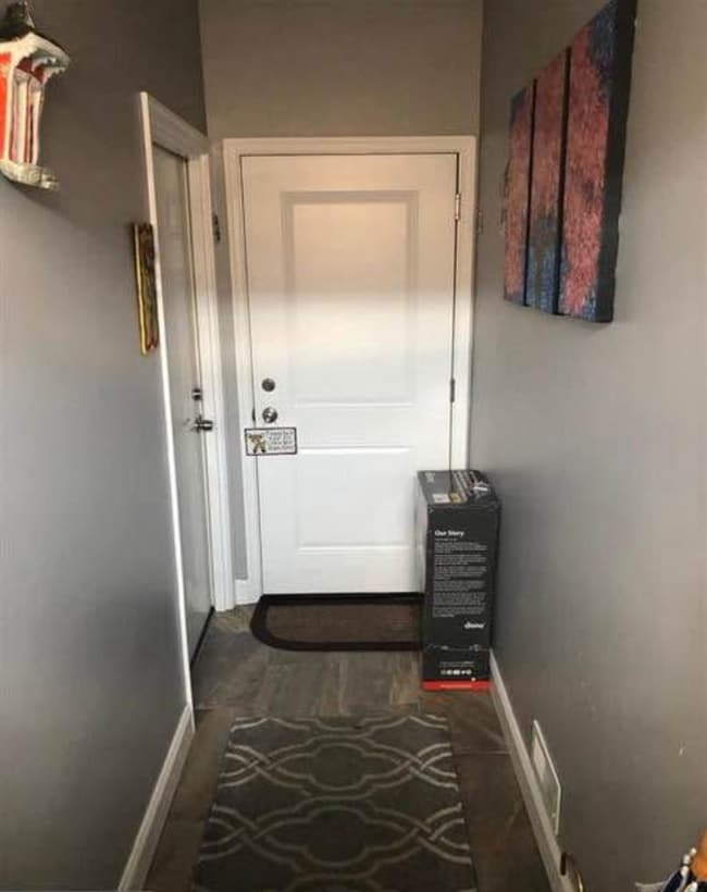 Entryway - 1621 Carpenter St Unit Top Floors