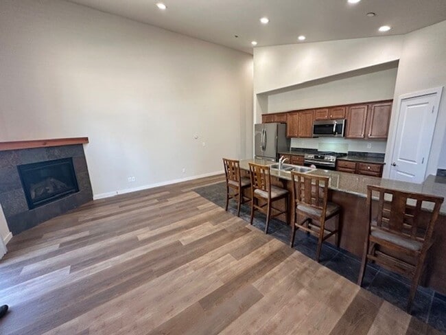 Photo - Lovely, recently remodeled 3Bd townhouse duplex! Available for viewing now! Call me to inquire to...