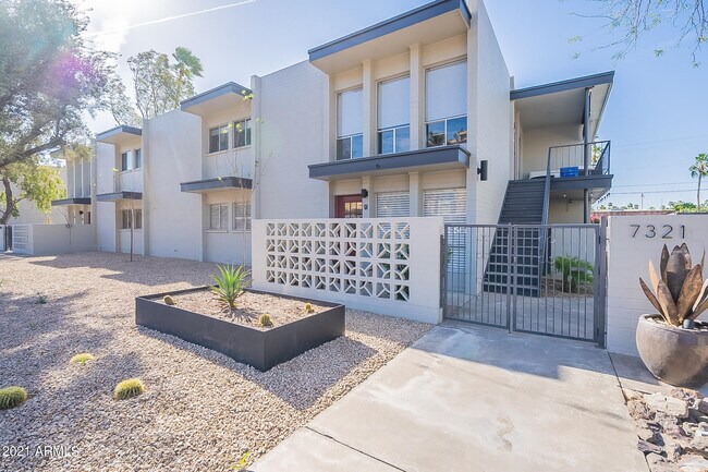 7321 E Northland Dr Unit 9