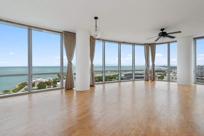 Photo - 1211 S Prairie Ave Unit 3104