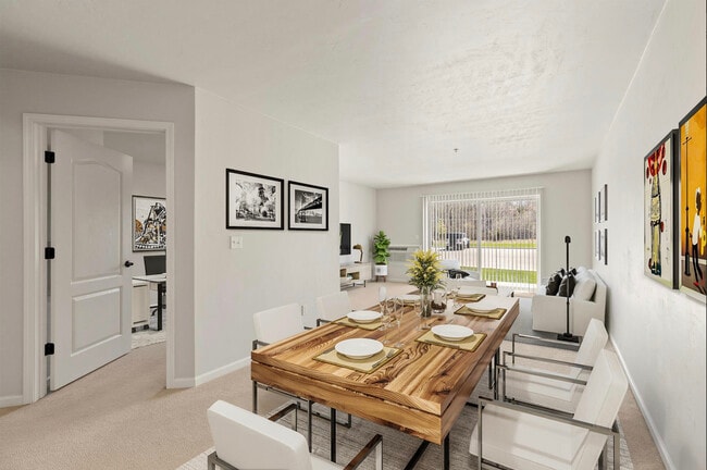 Photo - Broadway Commons LLC