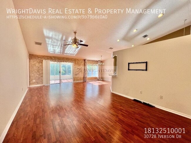 Photo - 30728 Iverson Dr
