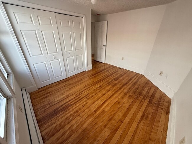 13 Union St Unit 3