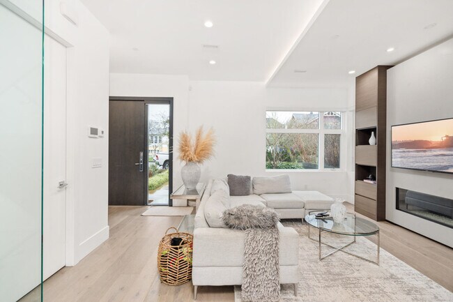 Photo - 641 W 21st Ave Unité SI ID1524695P
