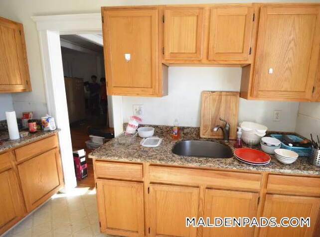 Photo - 92 Maple St Unit 1