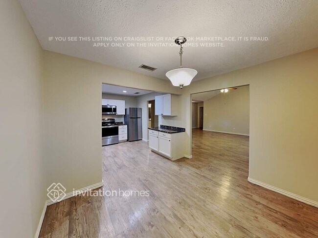 Photo - 10202 Staghill Dr