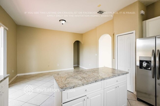 Photo - 18301 NW 89th Ave