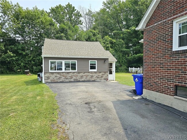 Photo - 6183 Wright Pl