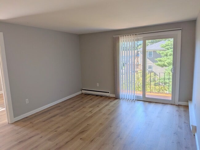 22 Hampson St Unit 6