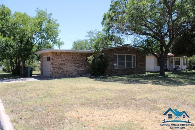 Building Photo - 2 Bedroom Home for Rent