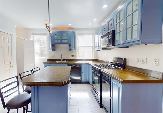 Photo - 200 Hyde Park Ave Unit 2