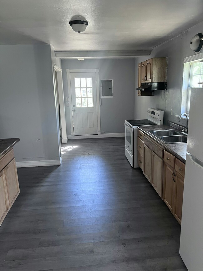 Photo - 1608 Hartwell Dr