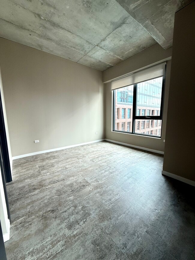 Photo - 917 W Washington Blvd