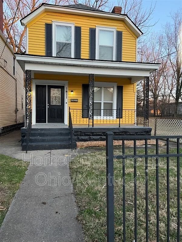 Building Photo - 1411 S 28th St