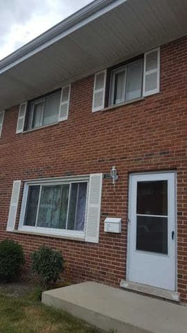 Building Photo - 1122 N Boxwood Dr Rental