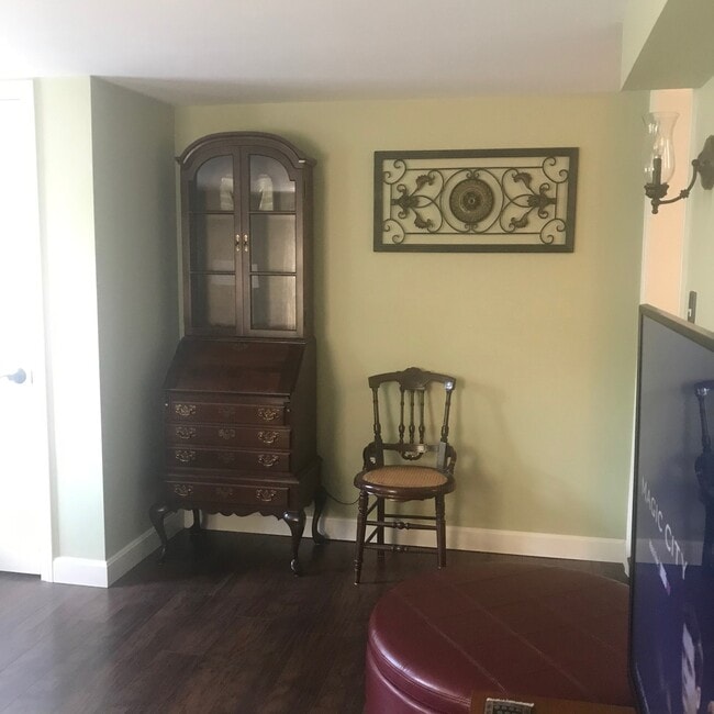Living room secretary desk - 82 High St Unit 1st floor