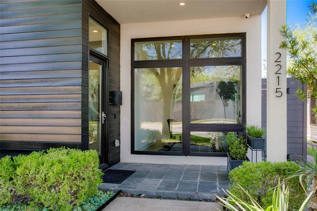 Photo - 2215 Madera St