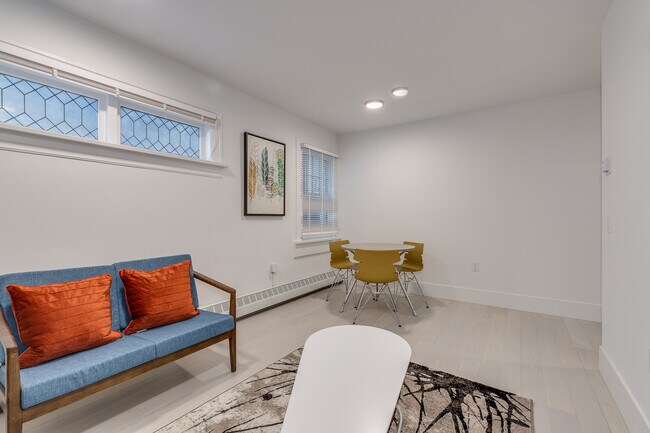 Photo - 1425 Haro St Unit 204