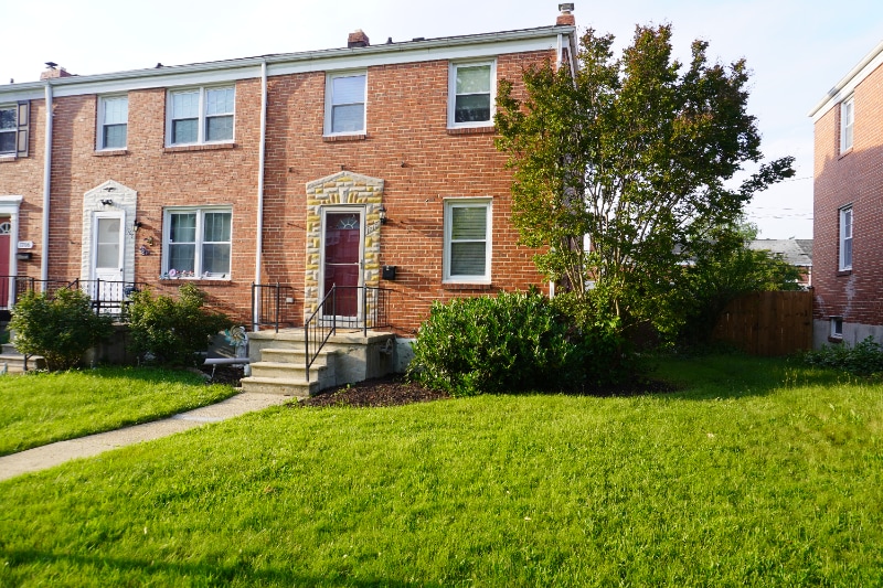 Photo - 1710 Weston Ave