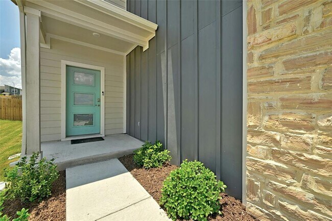 Photo - 8133 Linnie Ln