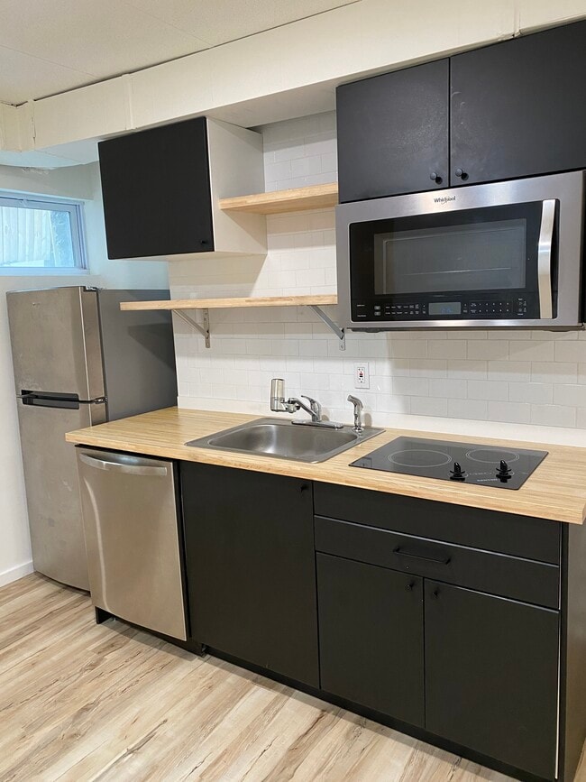 Photo - 1715 Locust St Unit G