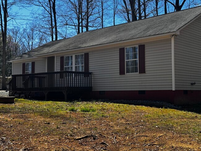 Photo - 9330 Sawyer Rd