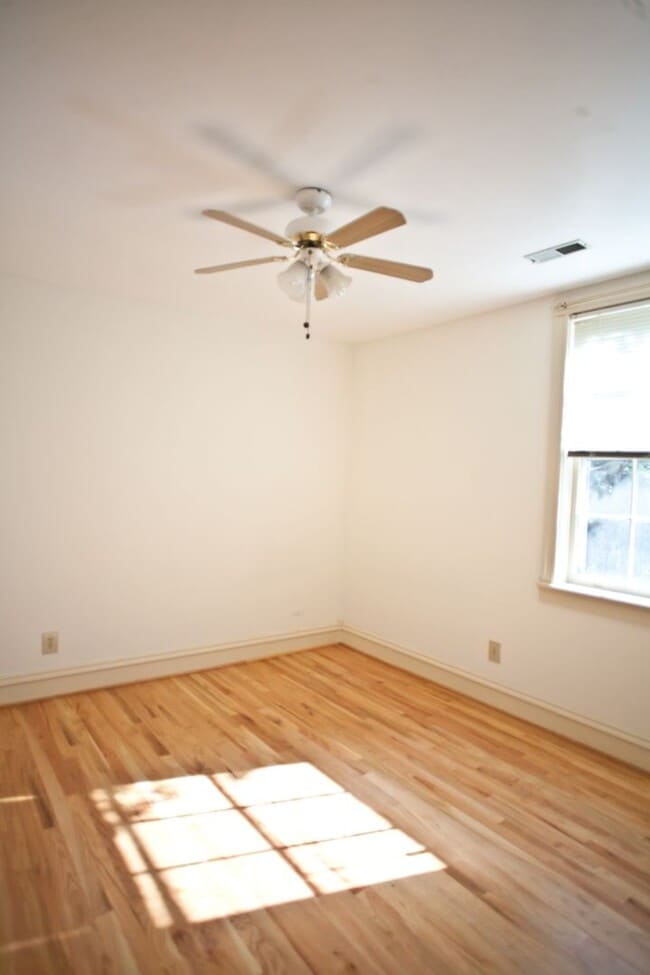 Photo - Beautiful condo with sunroom and hardwood floors - lease takeover through 7/2027!