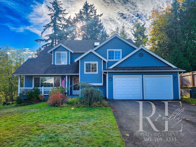 Elegant Silverdale Home with Private Backy... - Elegant Silverdale Home with Private Backy...