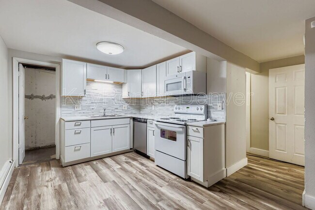 Photo - 9406 W 57th Ave Unidad 5