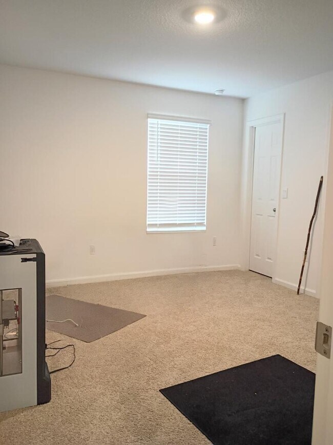 Photo - 8995 Gifford Dr