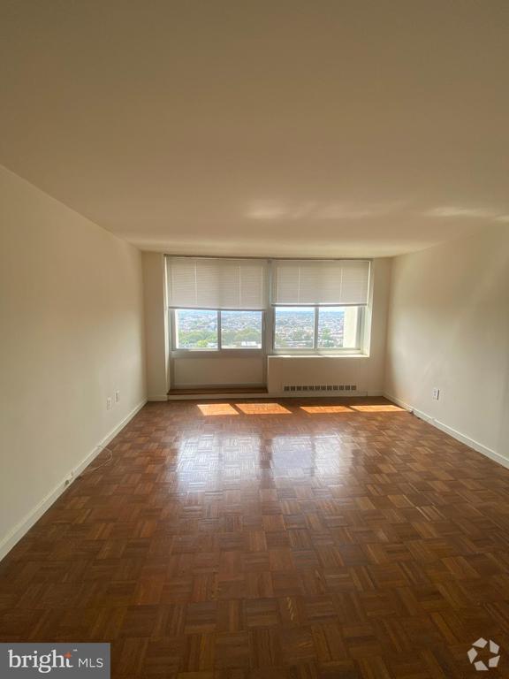 Building Photo - 604-36 S Washington Square Unit 1713 Rental