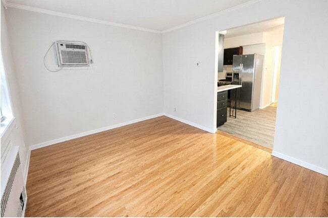 Building Photo - 424 Palisade Ave Unit 1st Fl