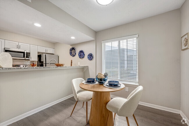 2BR, 2BA - 1,102SF - Dining Room