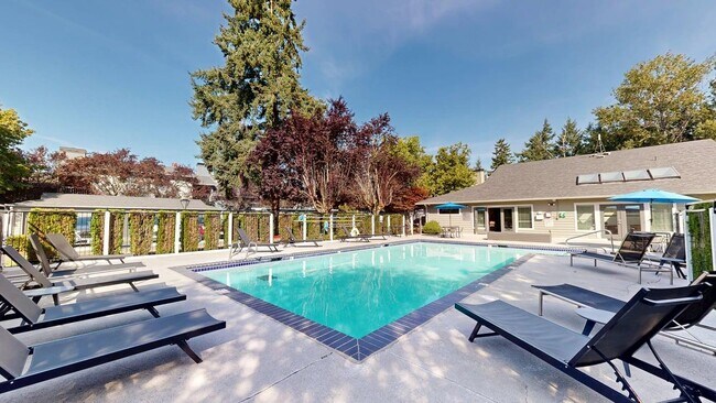 Ellyson Apartment Homes