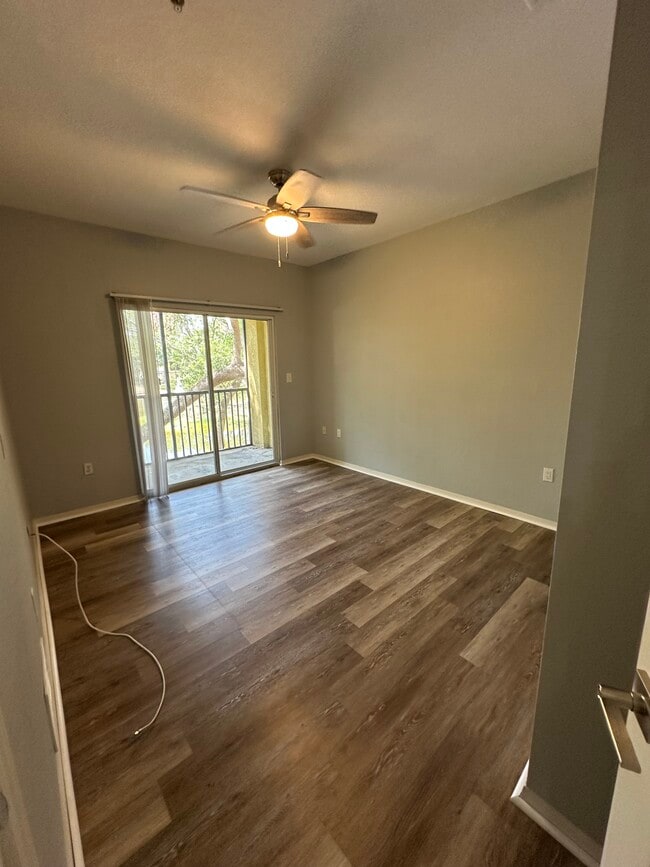 Photo - 10123 Courtney Palms Blvd Unit 10123 Courtney Palms