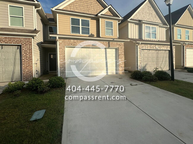Photo - 218 Lyndon Wy NW