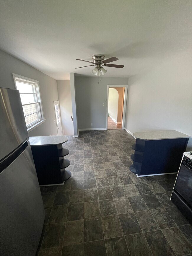 Photo - 1031 Tennessee Ave