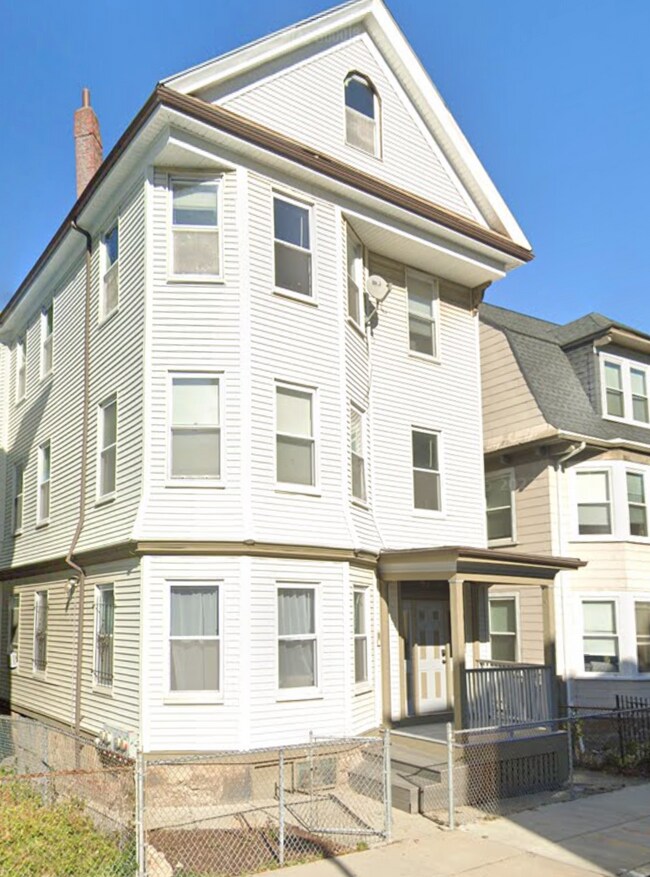 47 Hillside St