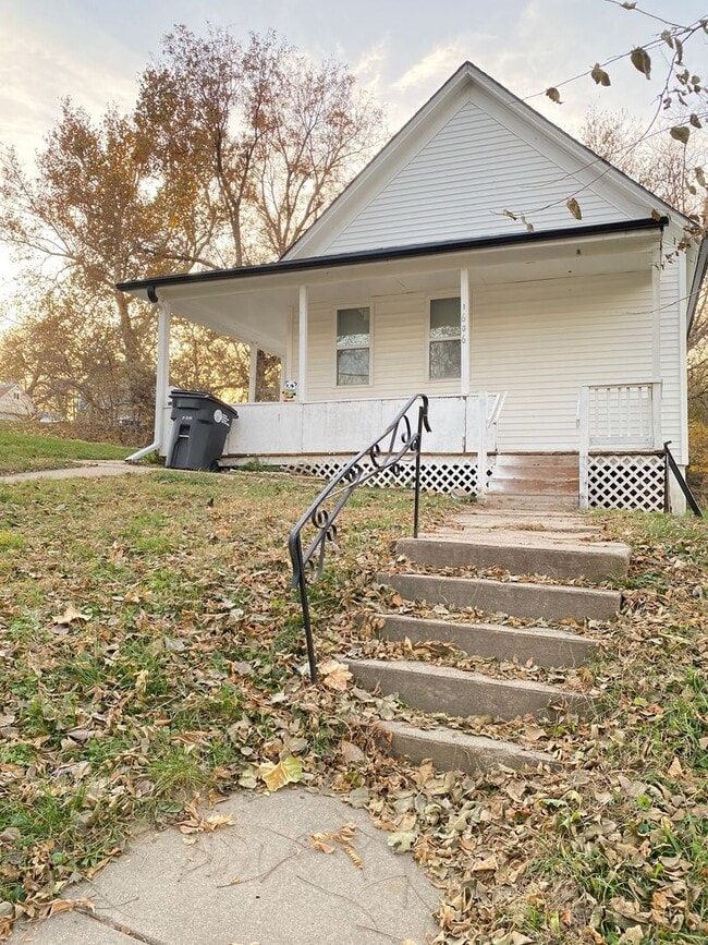 Photo - 3 bed 1 bath