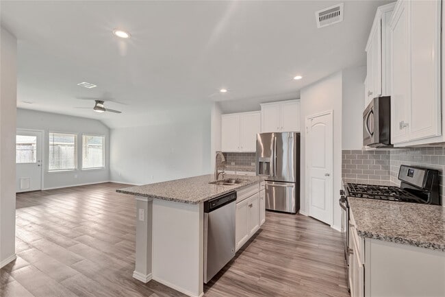 Photo - 16891 Pink Wintergreen Dr