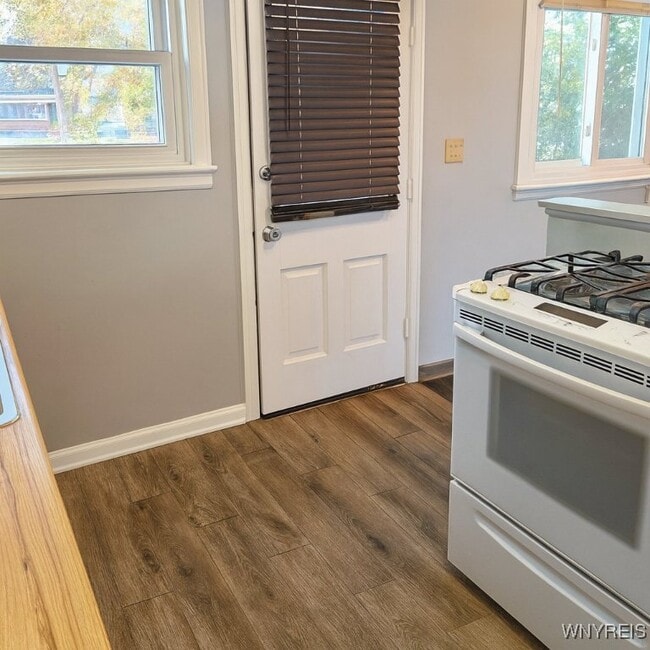 Photo - 2650 Eggert Rd